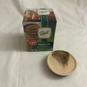Ball Wooden  Lids